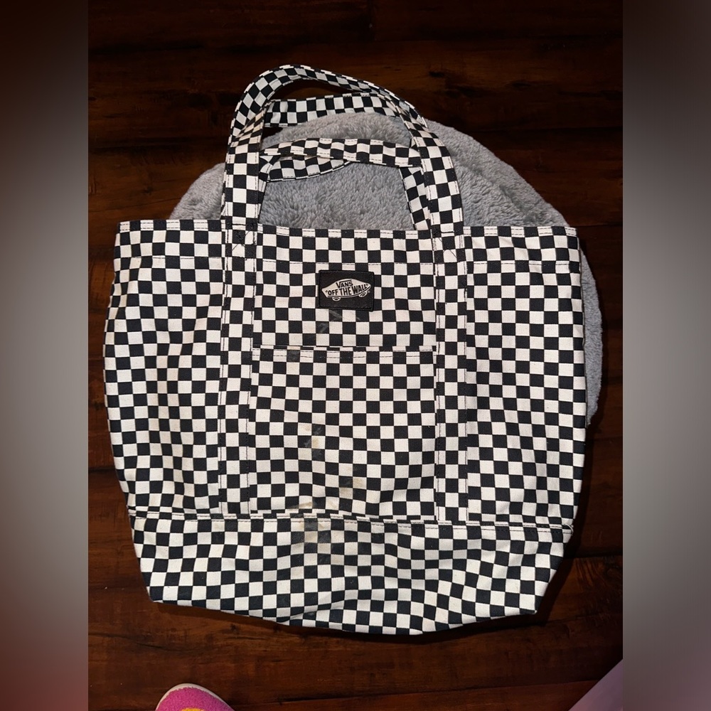 Vans zippered tote bag with inside pocket
